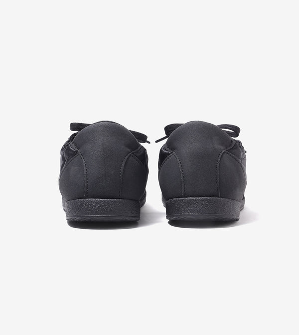 RUSH slim lace-up sneakers for women in onyx black, pair, back view